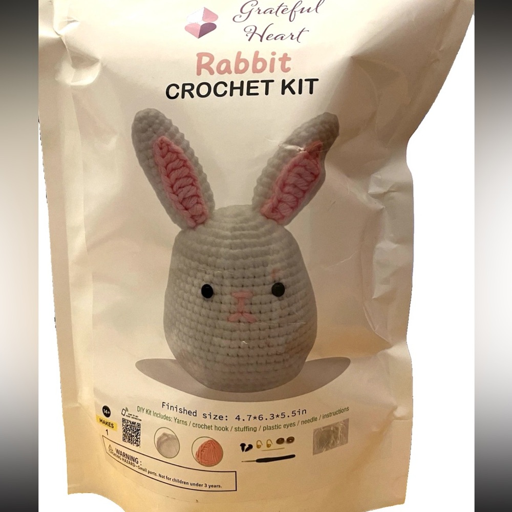 GRATEFUL HEART RABBIT CROCHET KIT NEW
